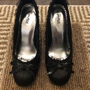 Size 10 pulse high heels